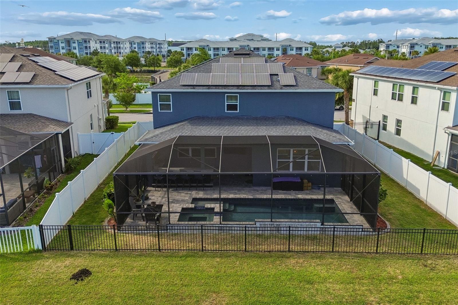 Image 66 of 100 For 12312 Lake Blvd