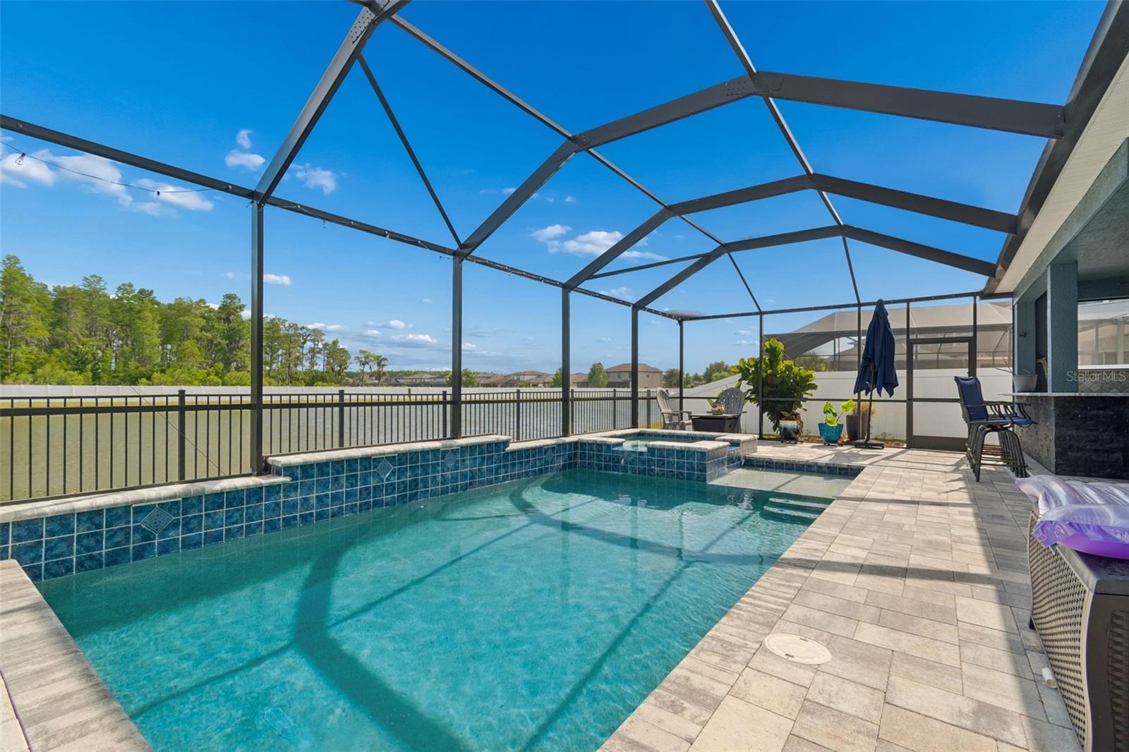 Image 87 of 100 For 12312 Lake Blvd