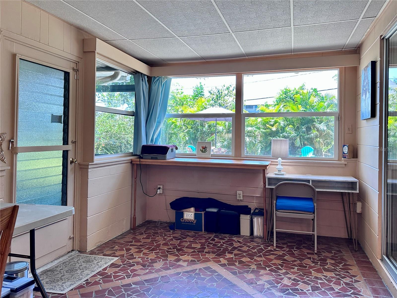 Image 13 of 17 For 5868 26th Avenue S