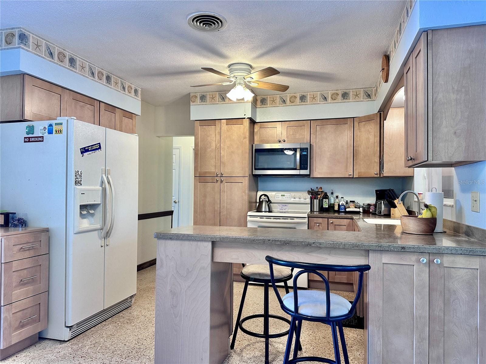 Image 6 of 17 For 5868 26th Avenue S