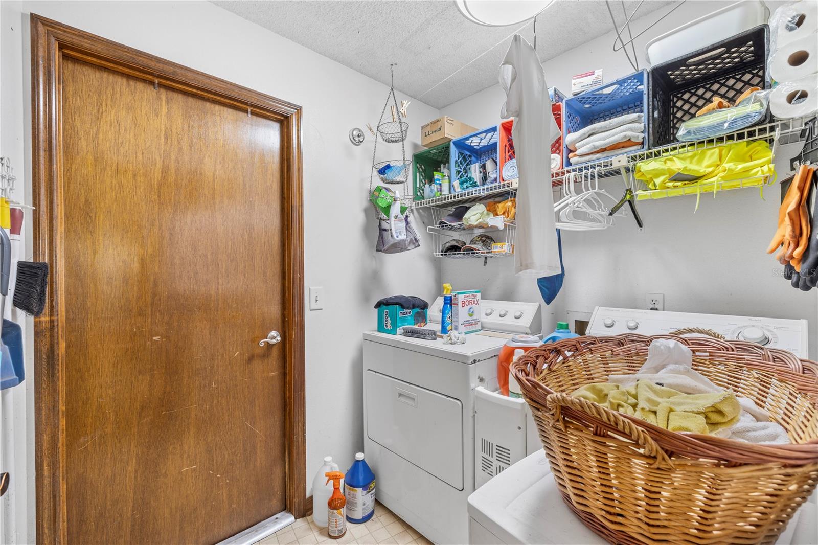 Image 19 of 57 For 2008 Sycamore Lane