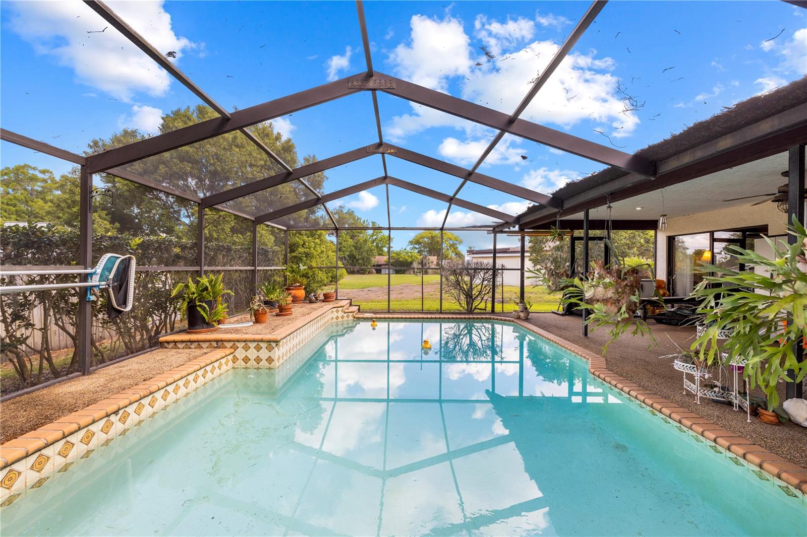 Image 35 of 57 For 2008 Sycamore Lane