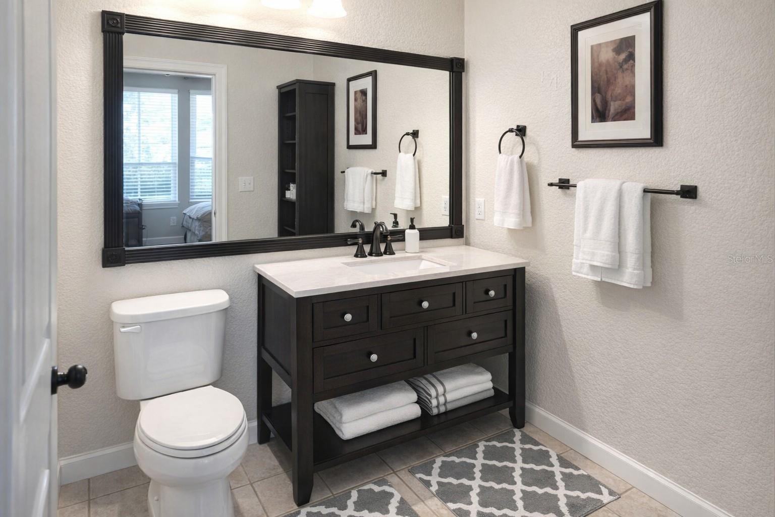 Image 10 of 23 For 617 Island Place Way