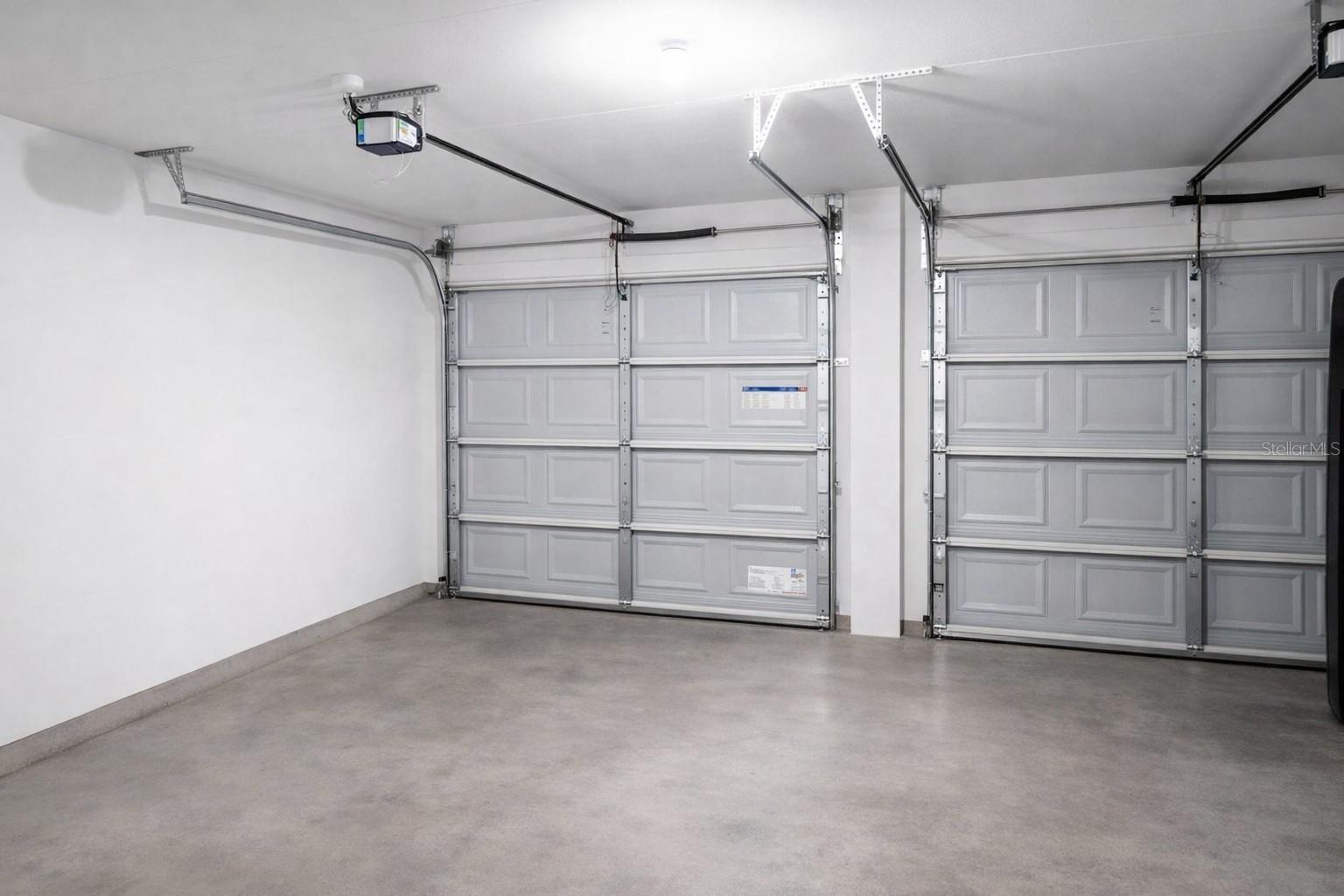 Image 16 of 23 For 617 Island Place Way