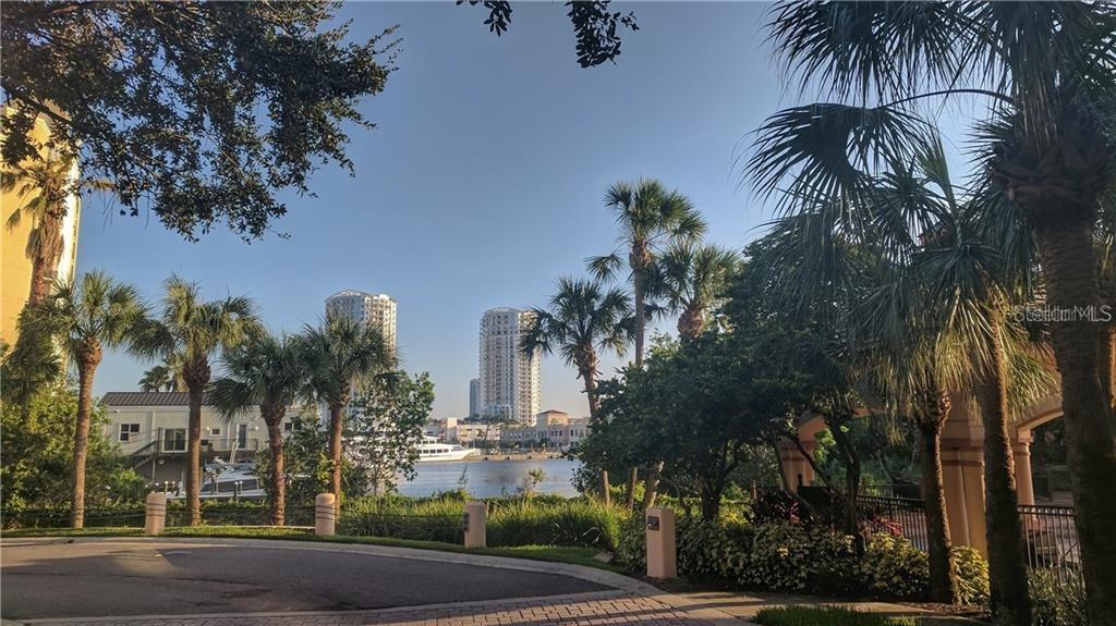 Image 21 of 23 For 617 Island Place Way