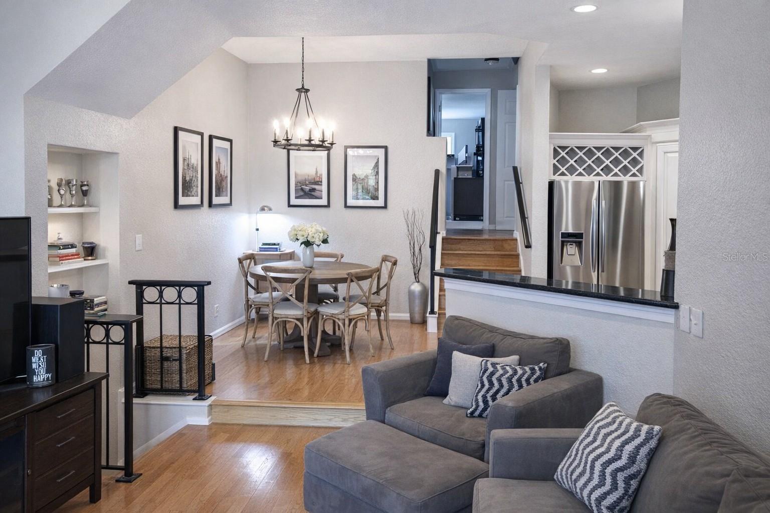 Image 7 of 23 For 617 Island Place Way