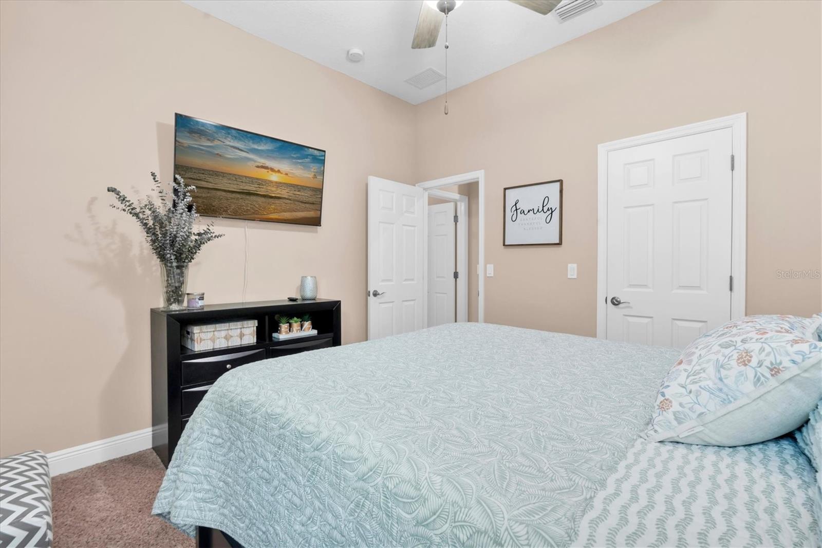 Image 24 of 48 For 1212 Lorea Lane