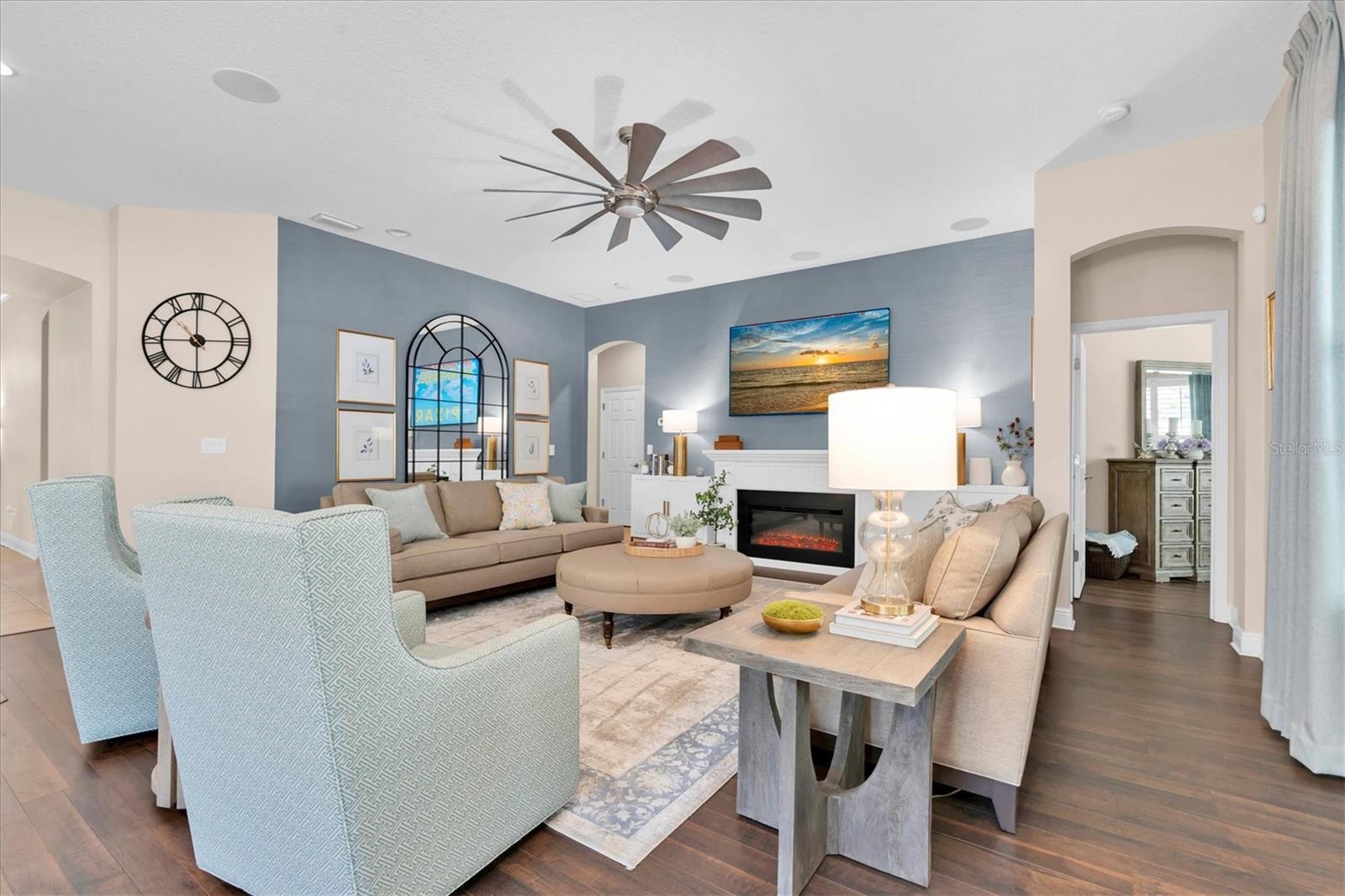 Image 9 of 48 For 1212 Lorea Lane