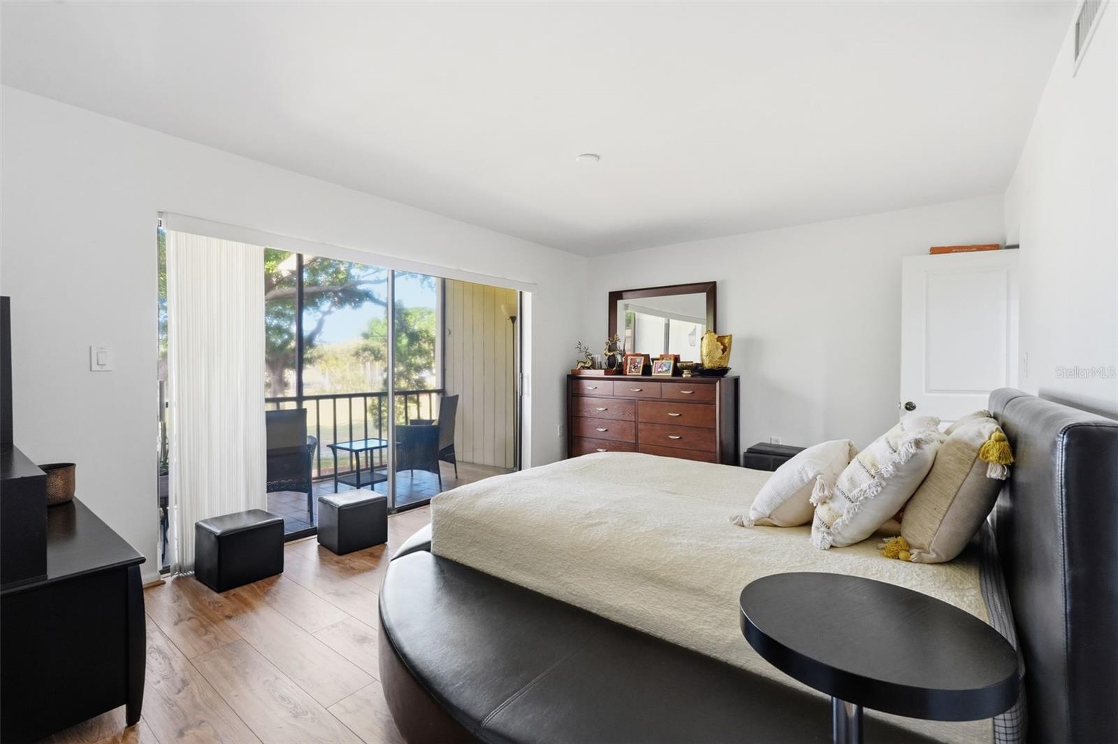 Image 15 of 34 For 700 Starkey Road 622