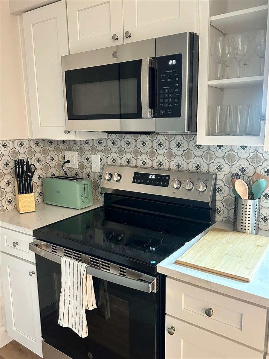 Image 10 of 31 For 6602 Faul Street