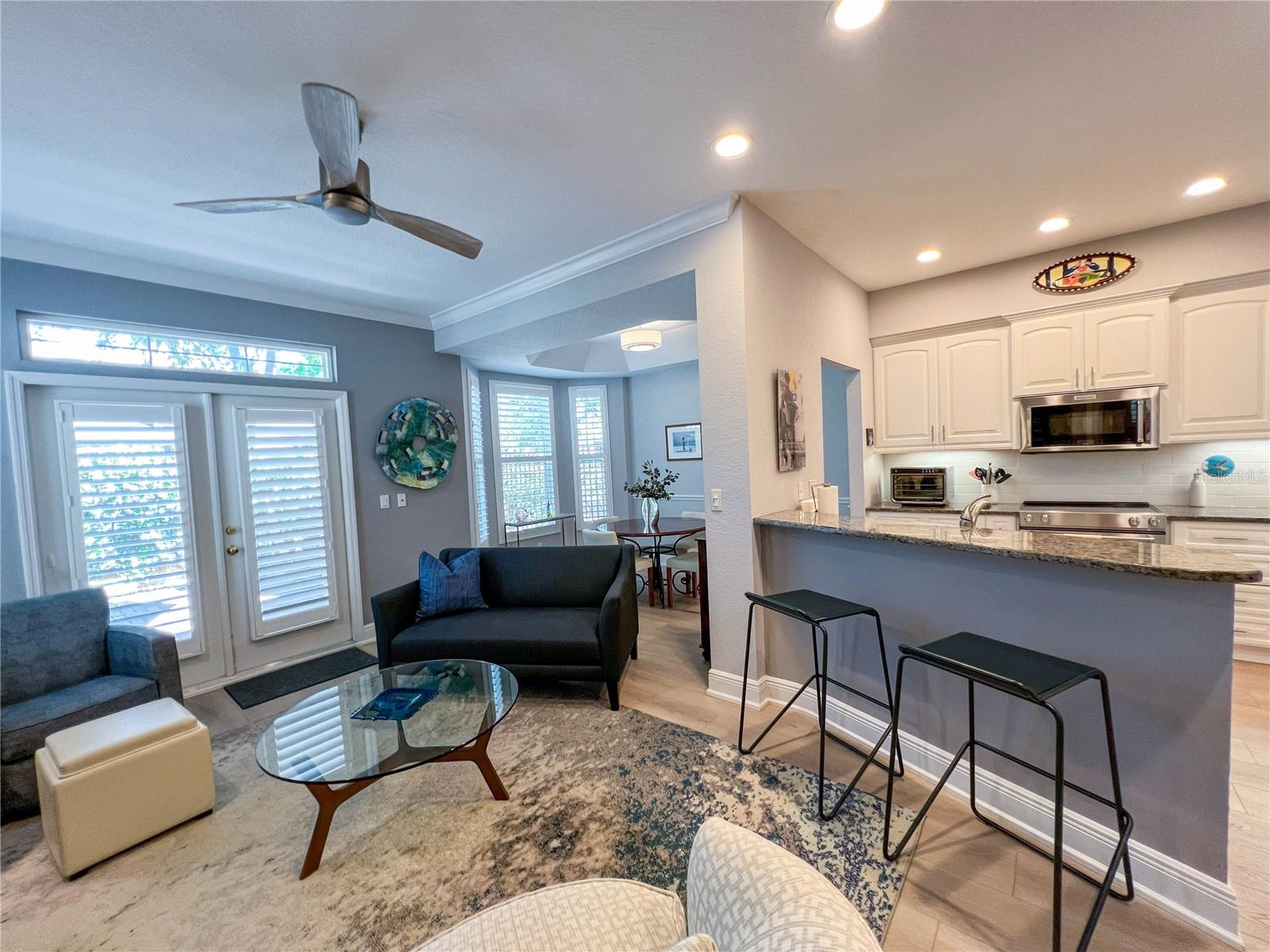 Image 10 of 76 For 350 2nd Street N 8