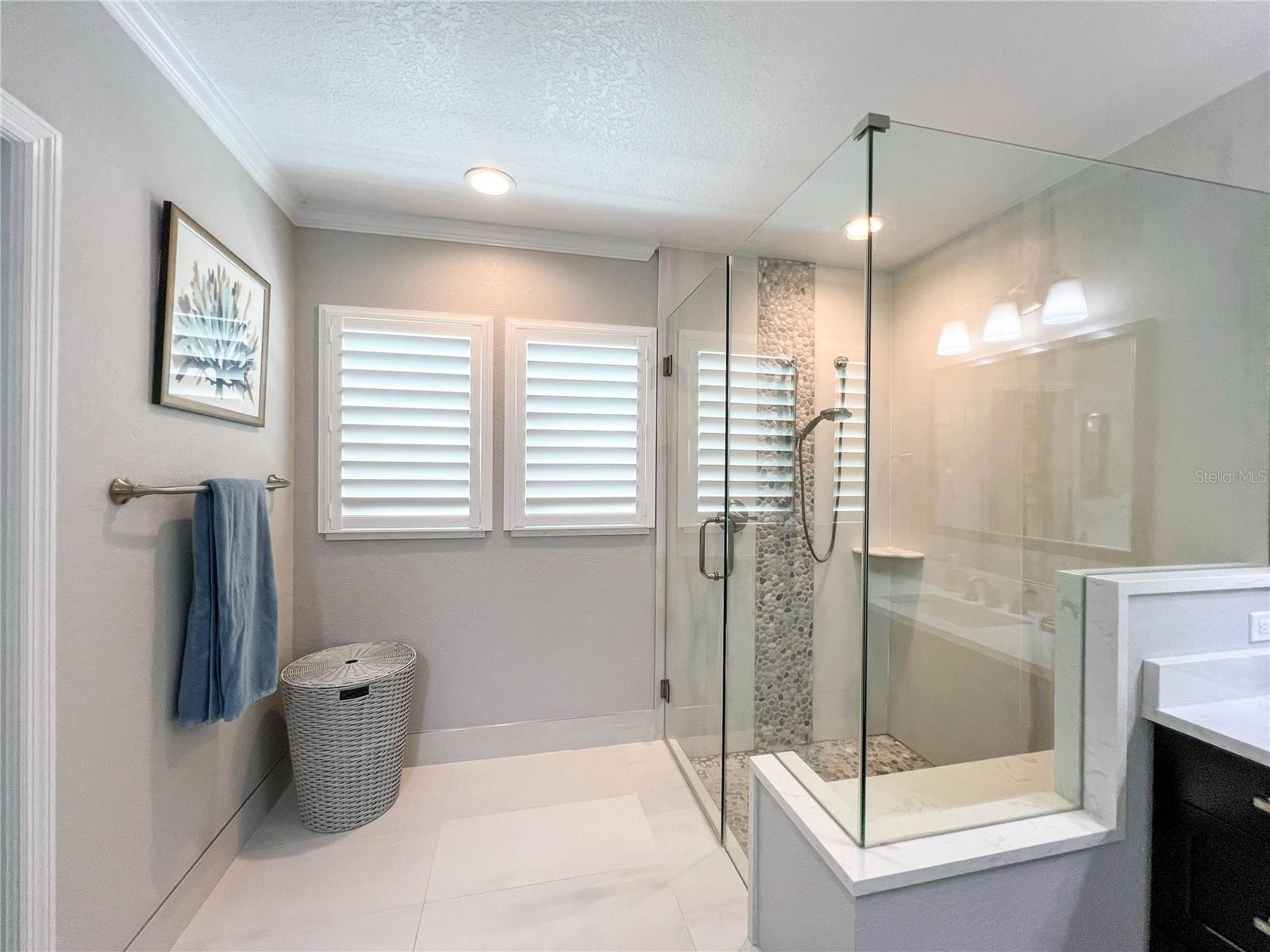 Image 27 of 76 For 350 2nd Street N 8