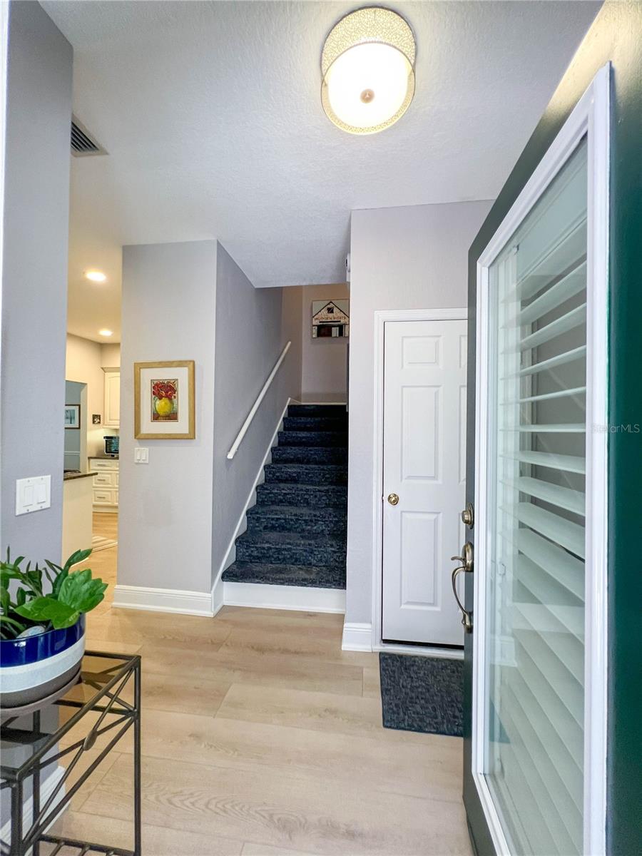 Image 42 of 76 For 350 2nd Street N 8