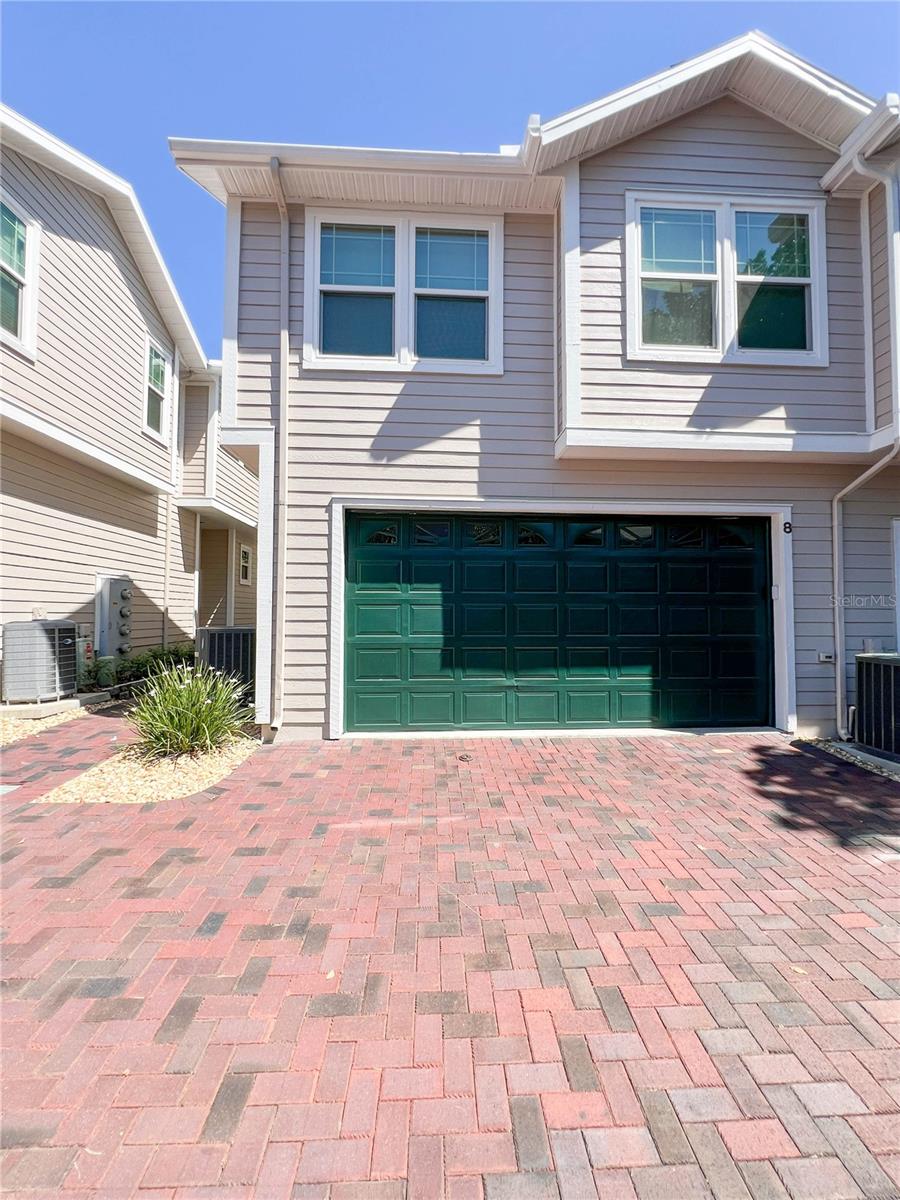 Image 43 of 76 For 350 2nd Street N 8