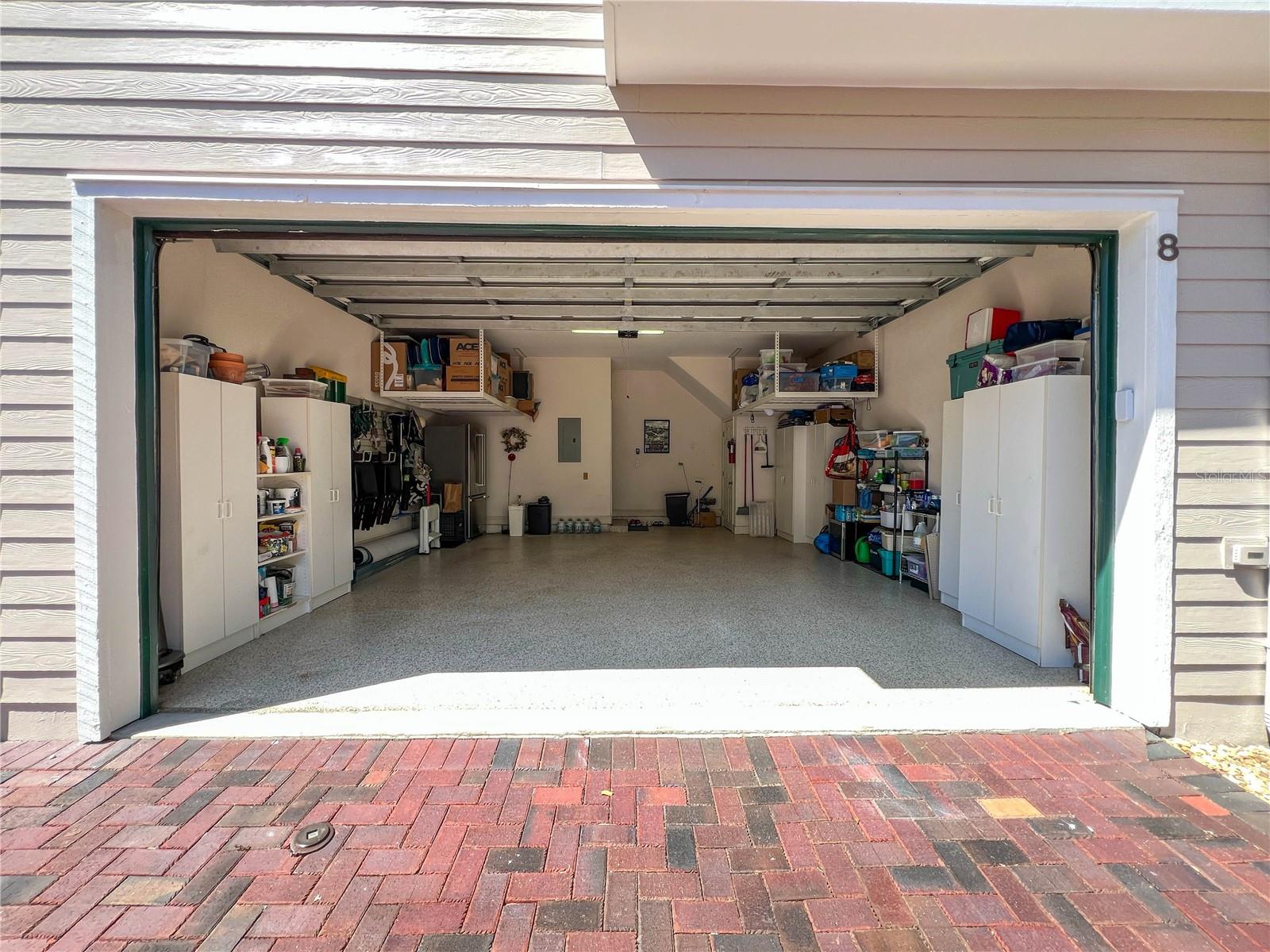 Image 44 of 76 For 350 2nd Street N 8