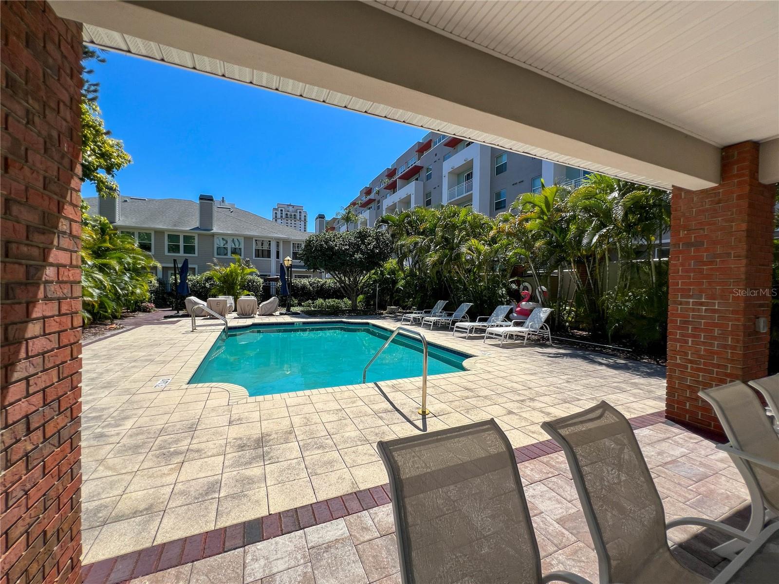 Image 48 of 76 For 350 2nd Street N 8