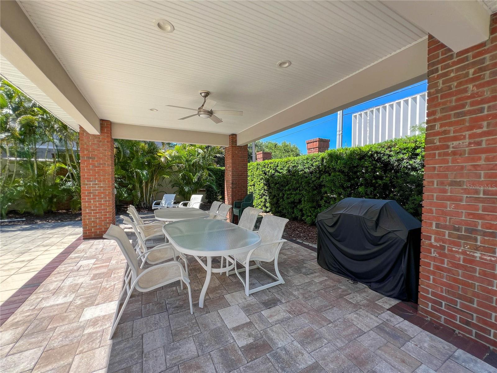 Image 49 of 76 For 350 2nd Street N 8