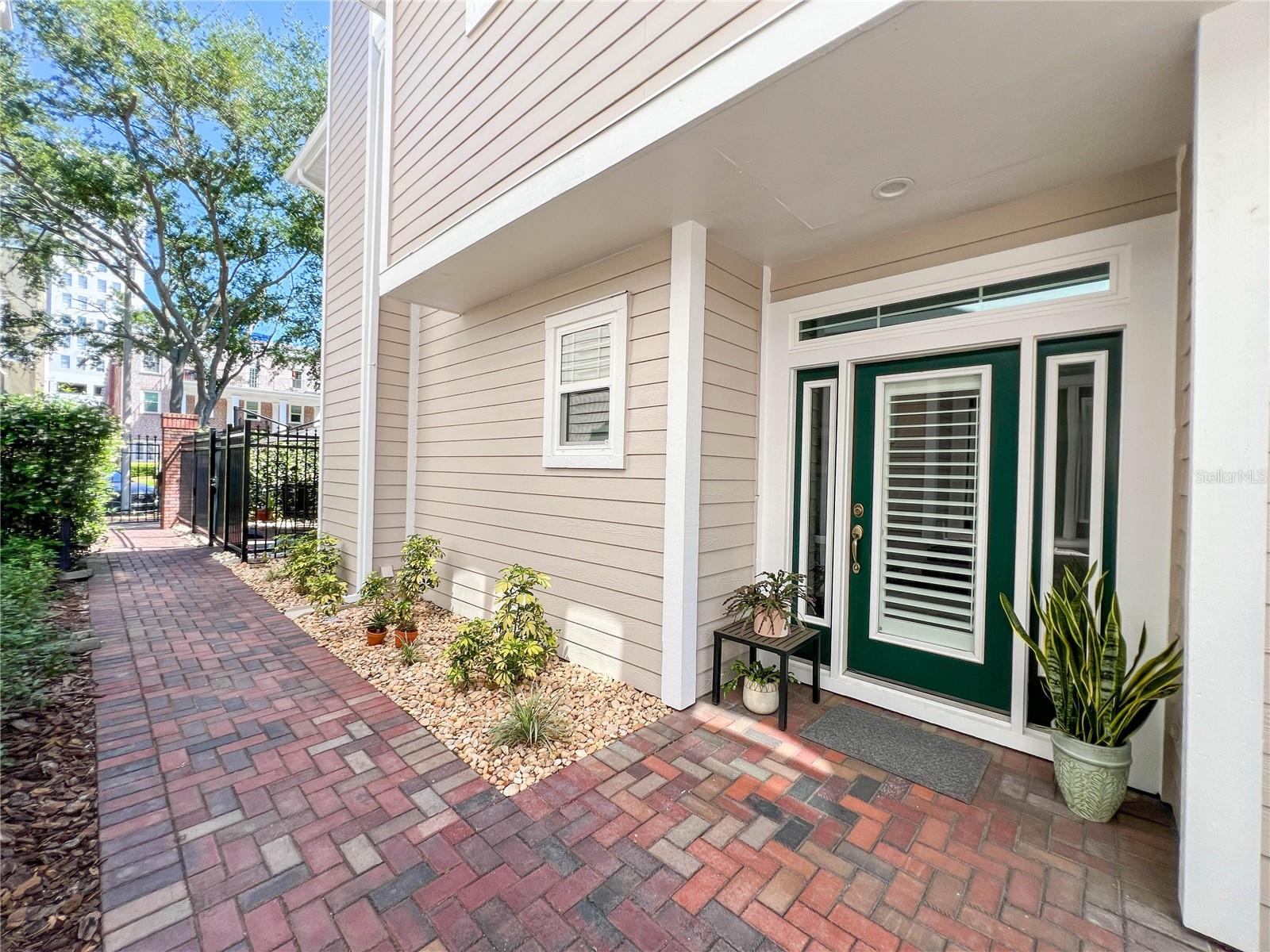 Image 64 of 76 For 350 2nd Street N 8