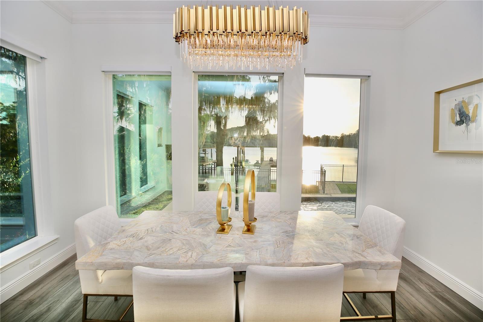 Image 12 of 63 For 17104 Crawley Road