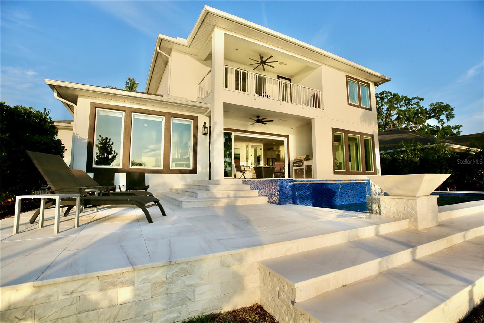 Image 33 of 63 For 17104 Crawley Road