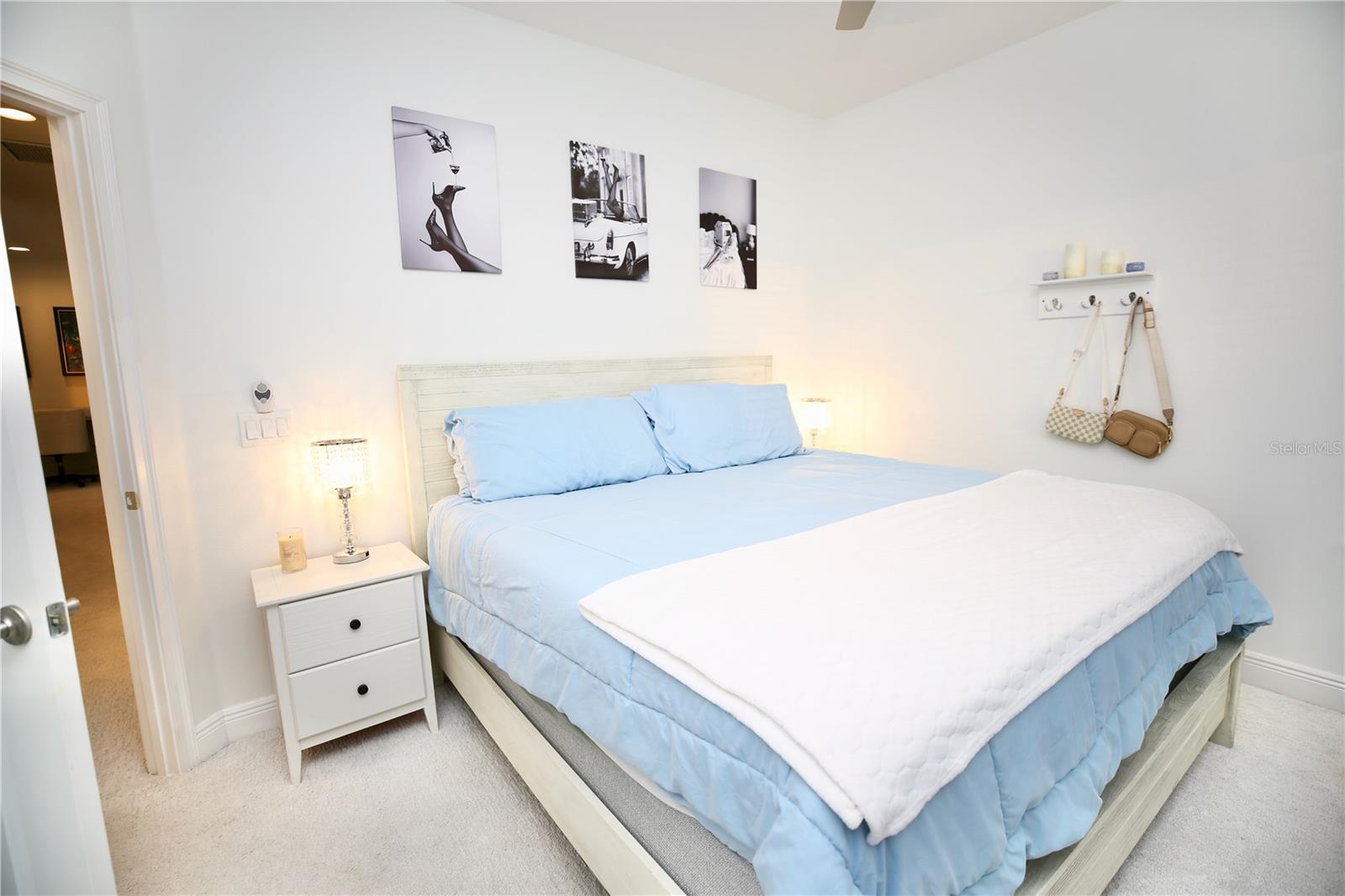 Image 42 of 63 For 17104 Crawley Road