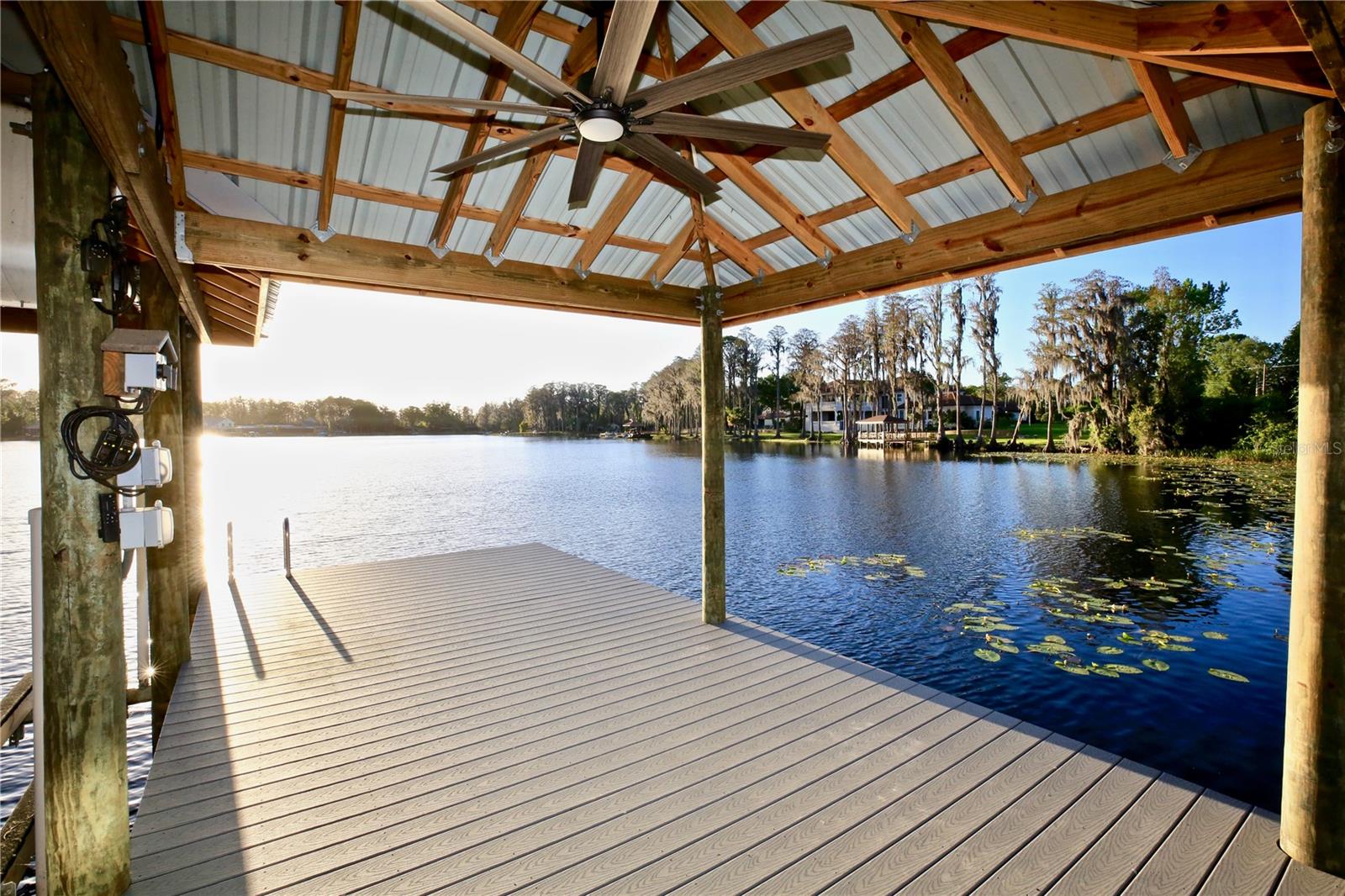 Image 54 of 63 For 17104 Crawley Road