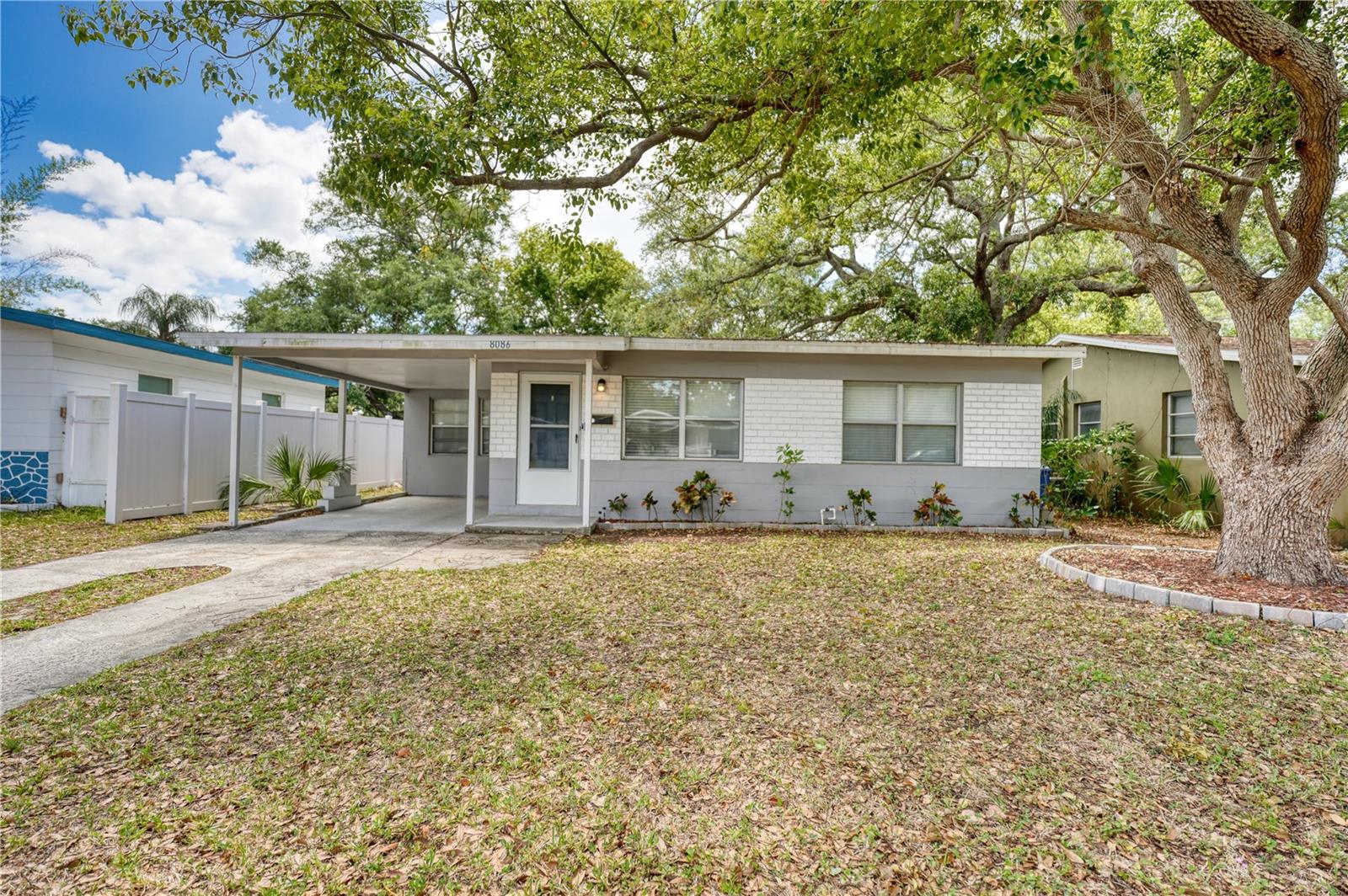 Details for 8086 28th Avenue N, ST PETERSBURG, FL 33710