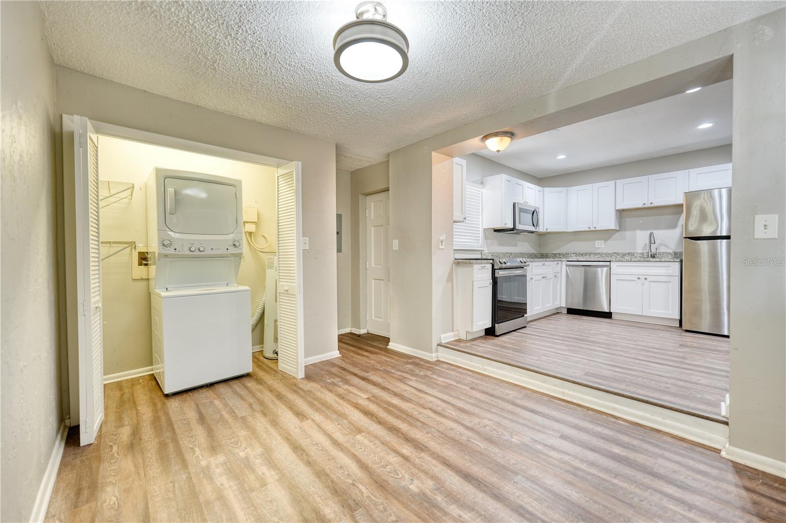 Image 8 of 17 For 8086 28th Avenue N