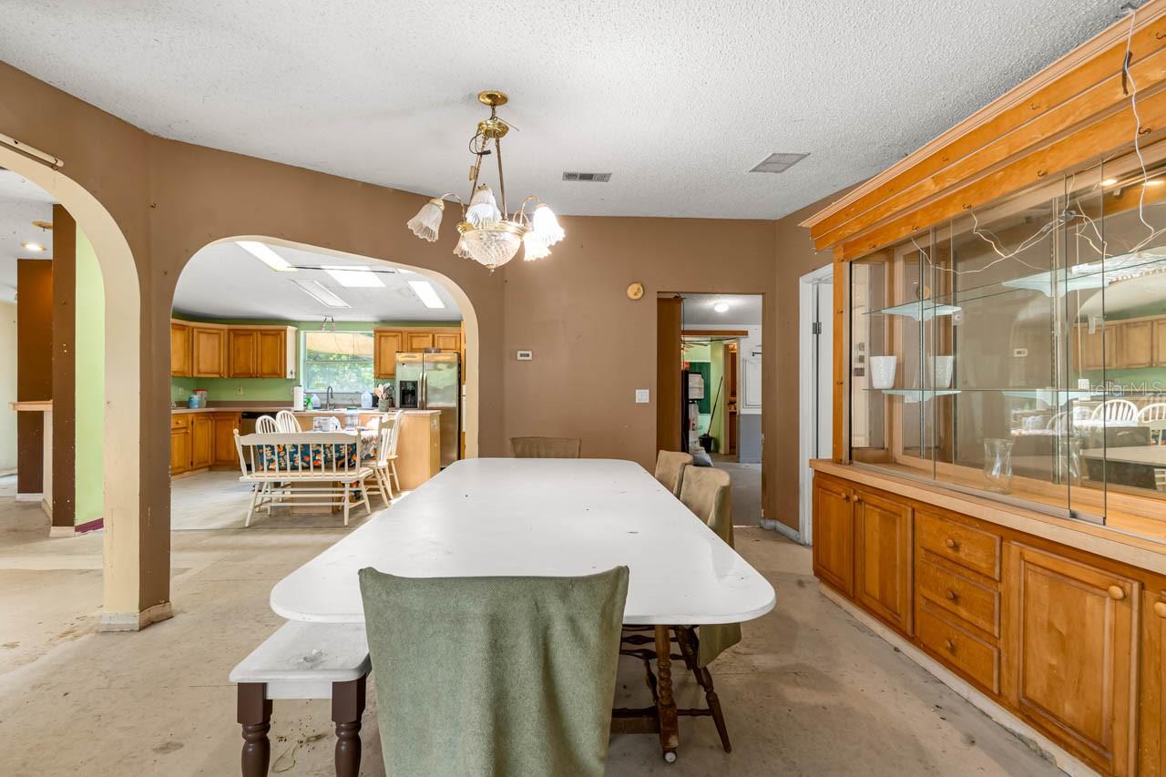 Image 18 of 41 For 12730 Bullfrog Creek Road