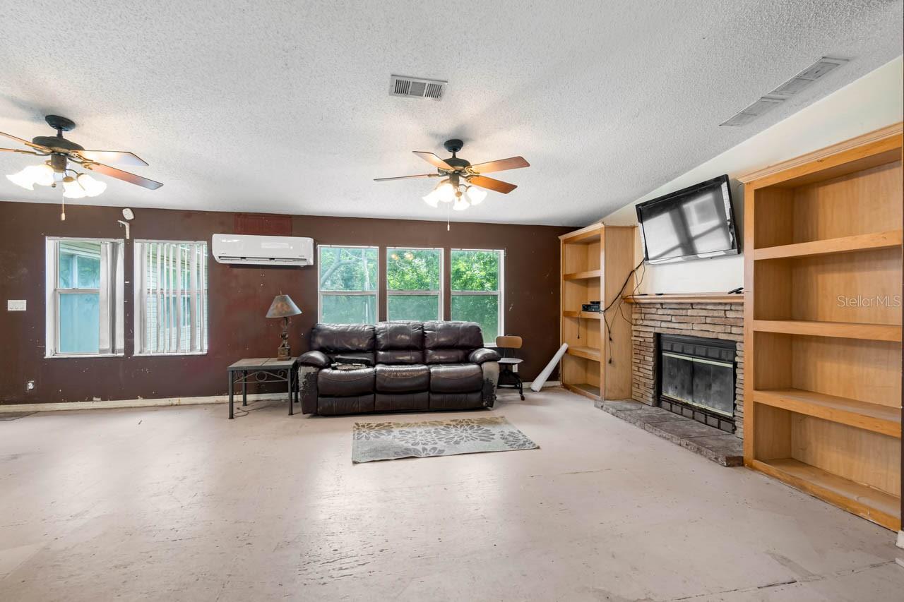 Image 20 of 41 For 12730 Bullfrog Creek Road