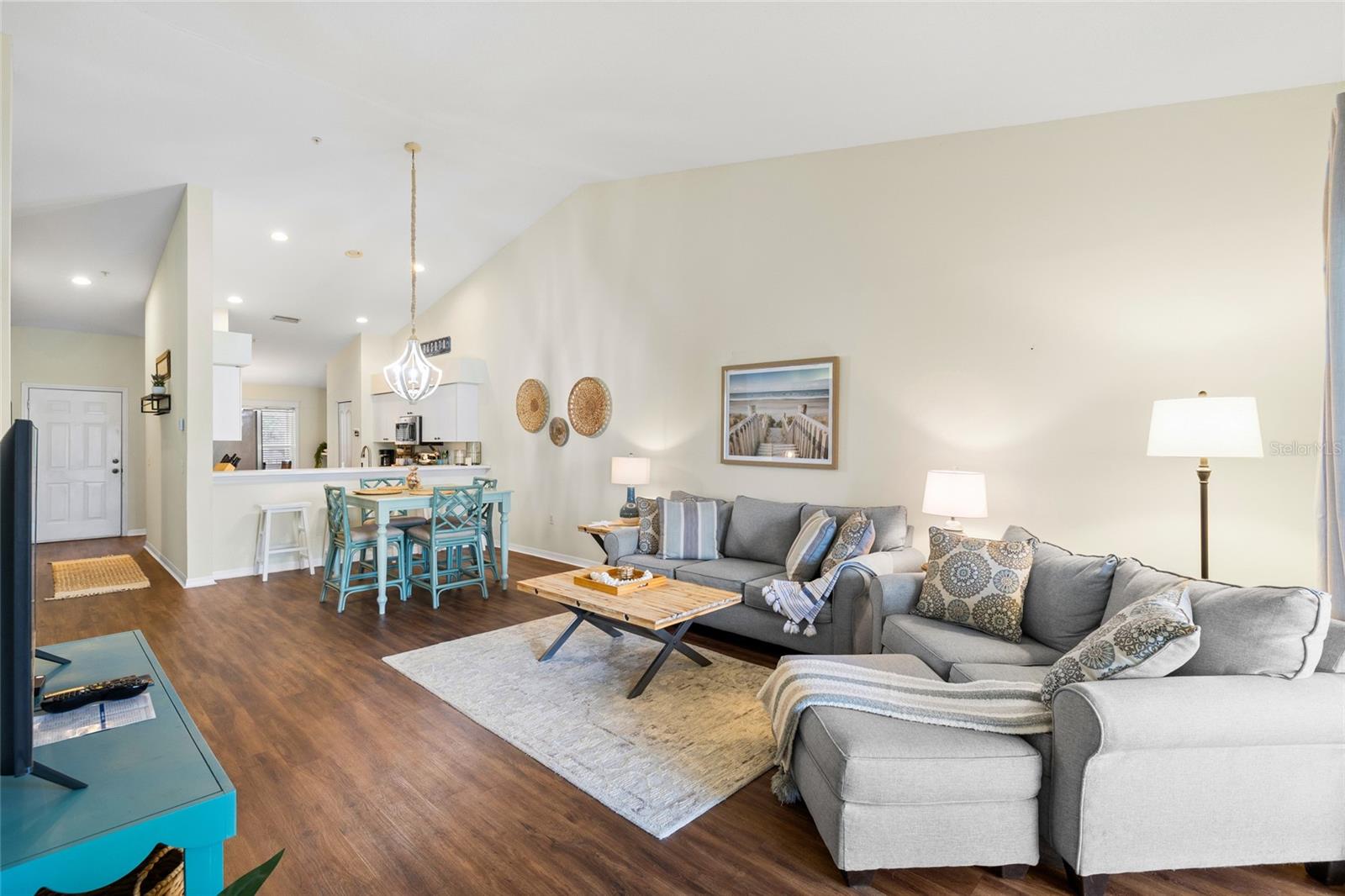 Image 14 of 93 For 5231 Mahogany Run Avenue 325