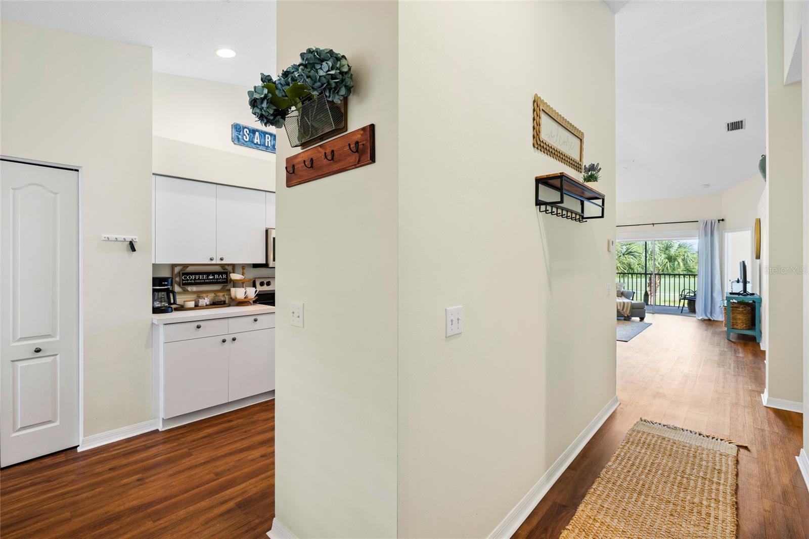 Image 4 of 93 For 5231 Mahogany Run Avenue 325