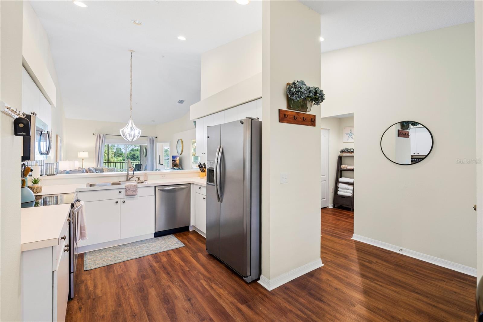 Image 6 of 93 For 5231 Mahogany Run Avenue 325