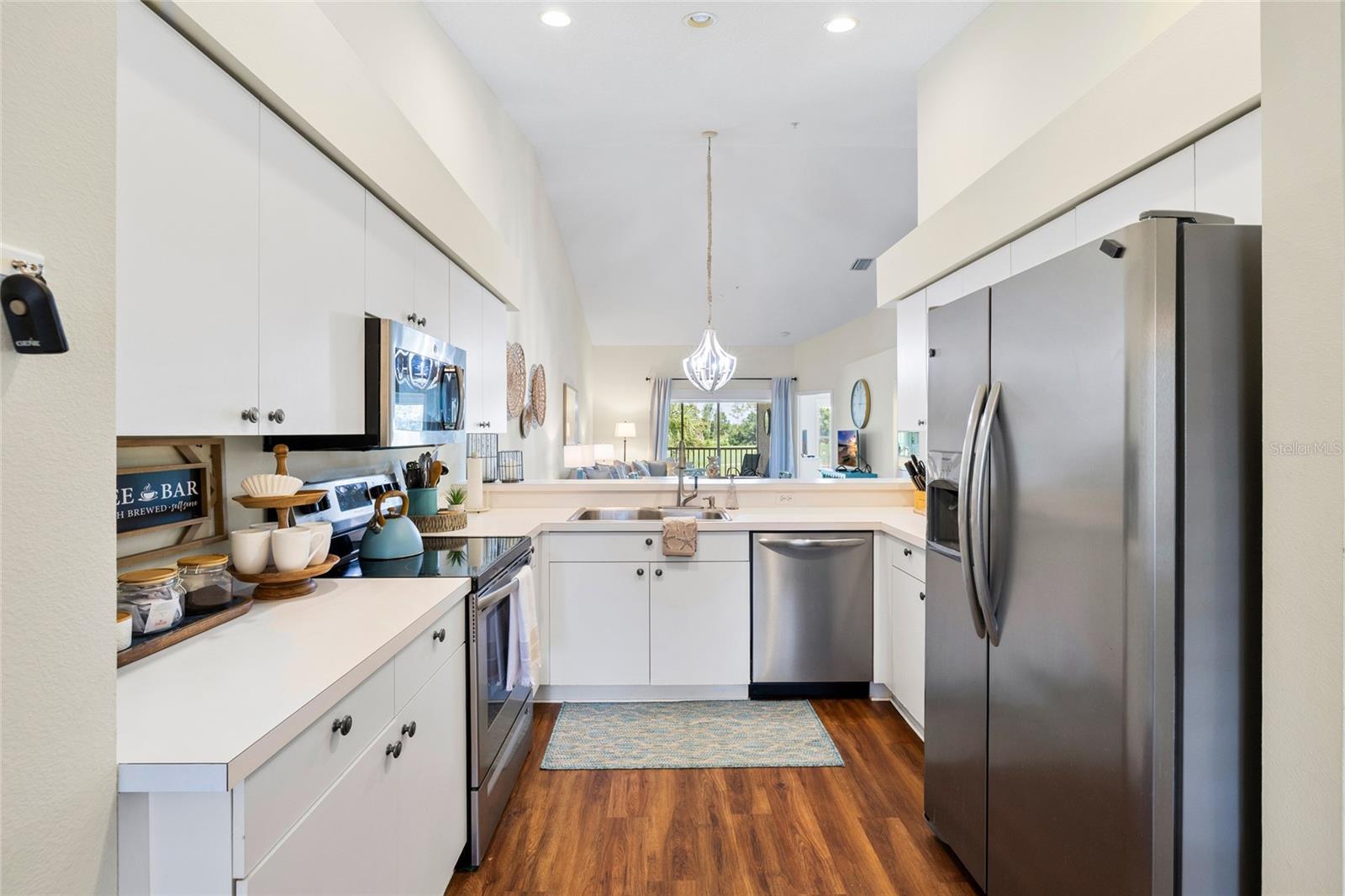 Image 7 of 93 For 5231 Mahogany Run Avenue 325