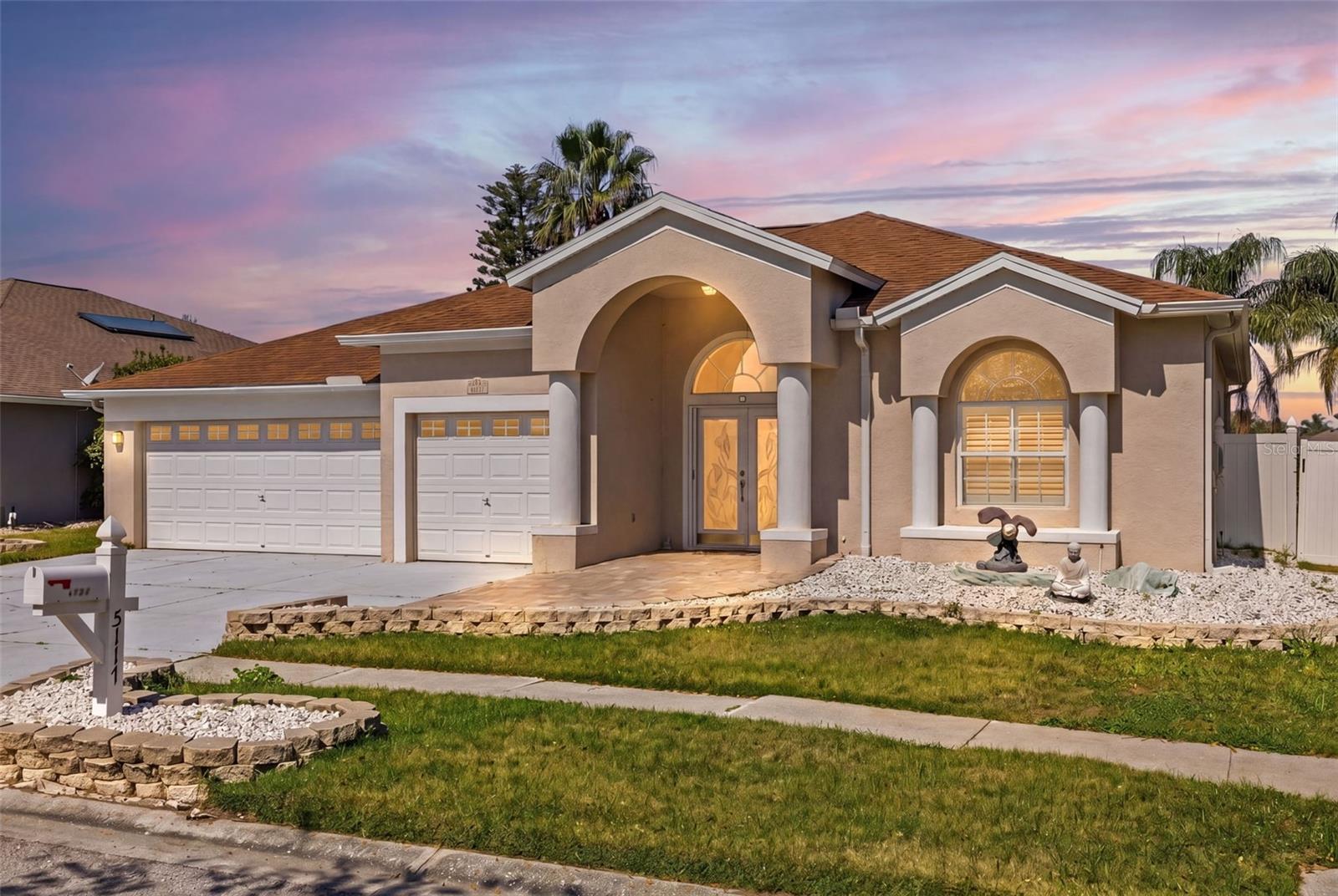 Details for 5117 Spectacular Bid Drive, WESLEY CHAPEL, FL 33544