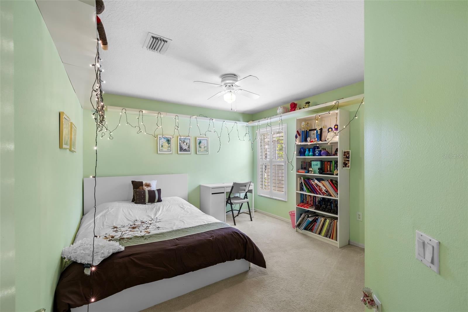 Image 22 of 50 For 5117 Spectacular Bid Drive