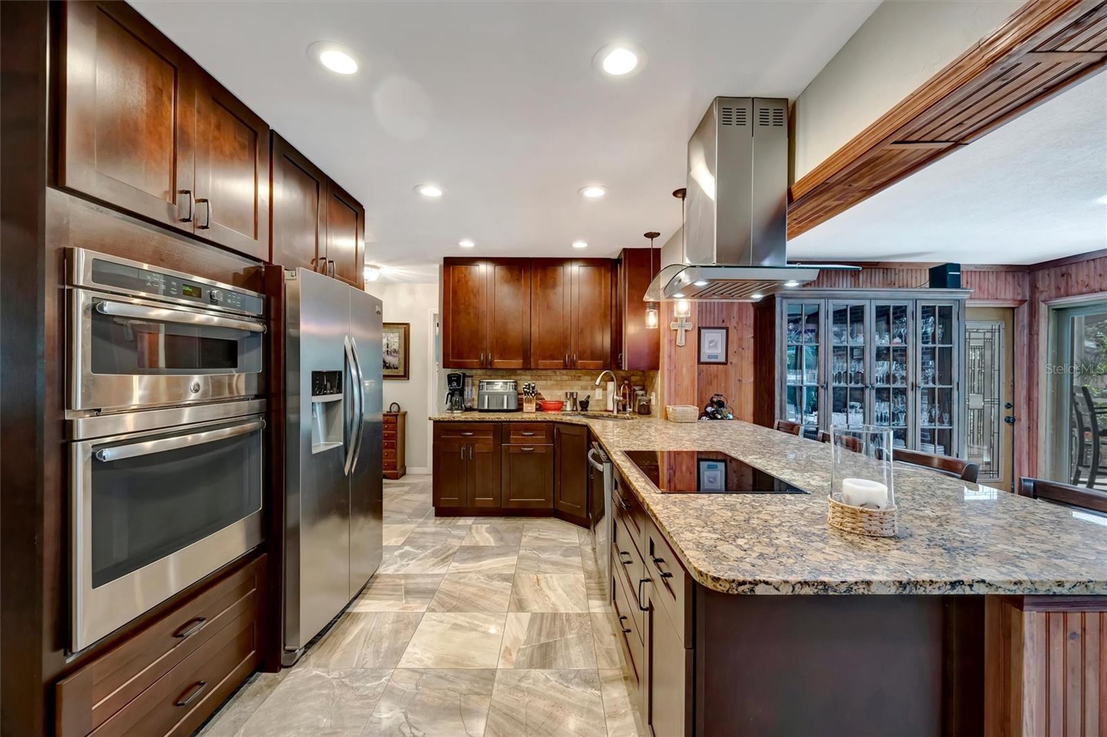 Image 10 of 57 For 9782 55th Avenue N