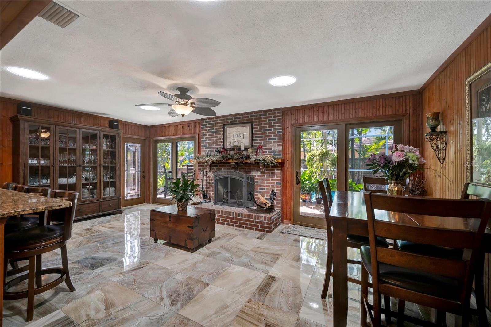 Image 18 of 57 For 9782 55th Avenue N