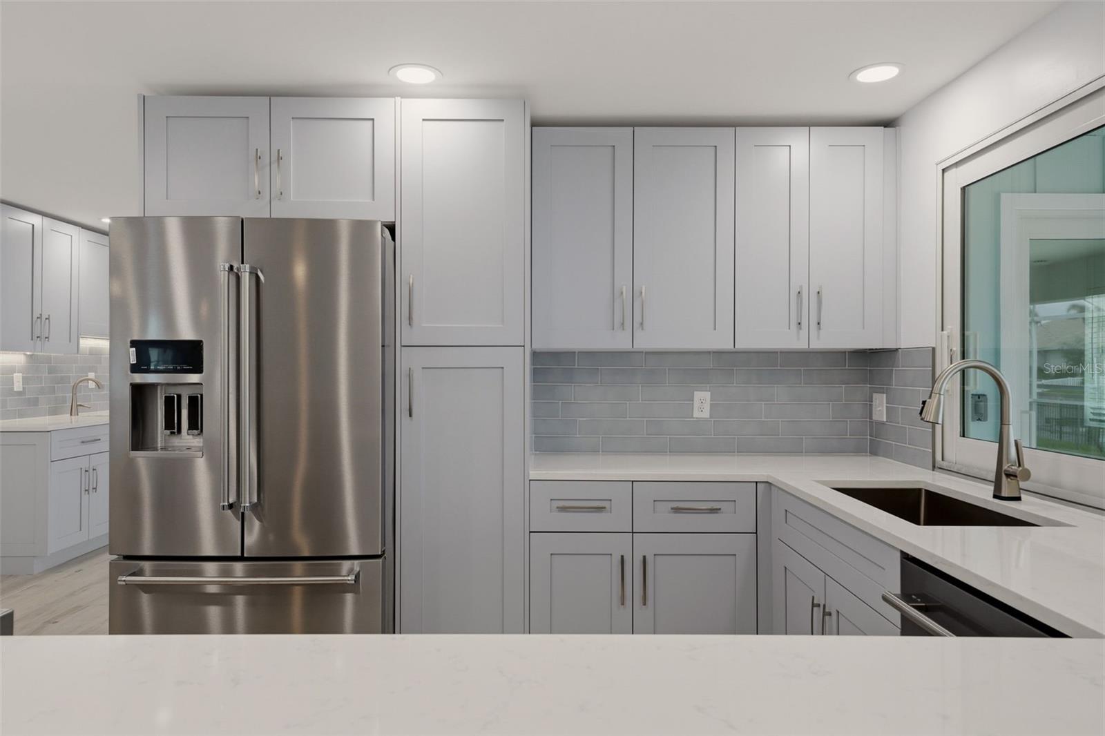 Image 9 of 39 For 548 Belvedere Court