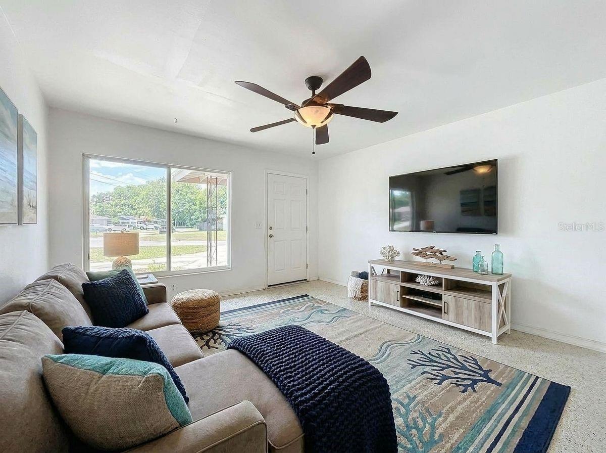 Image 10 of 46 For 1799 Suffolk Drive