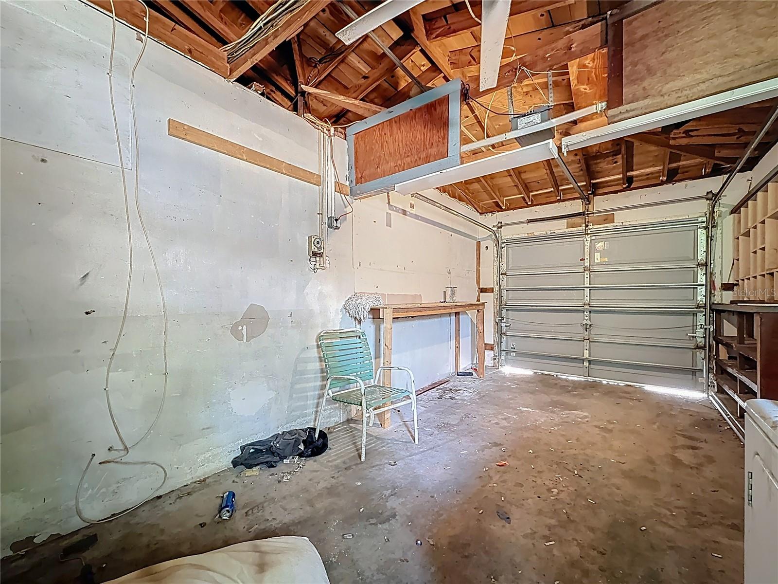 Image 29 of 46 For 1799 Suffolk Drive