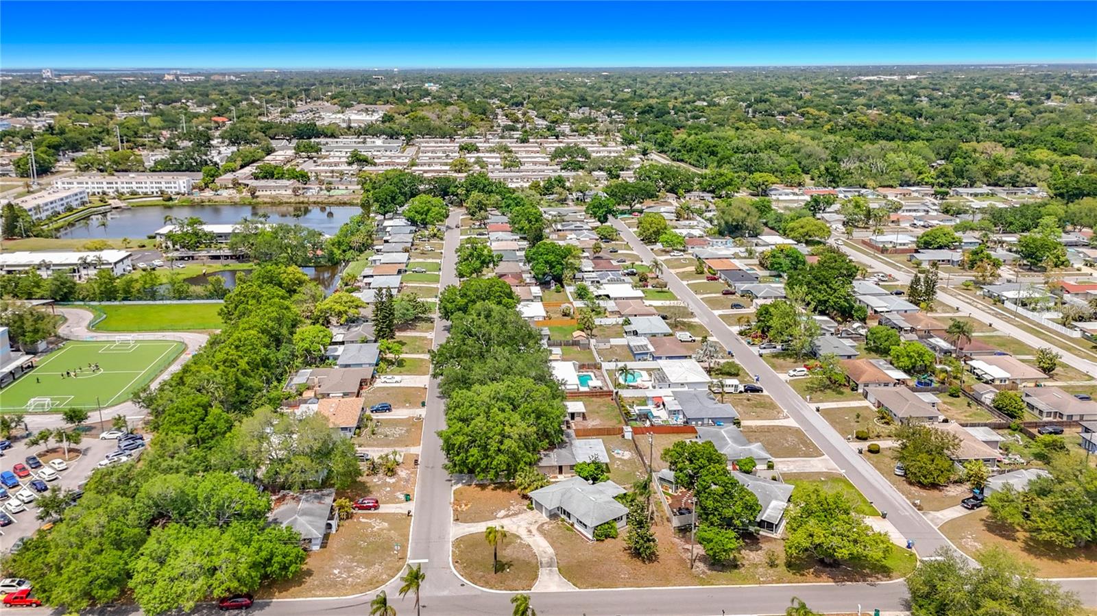 Image 37 of 46 For 1799 Suffolk Drive