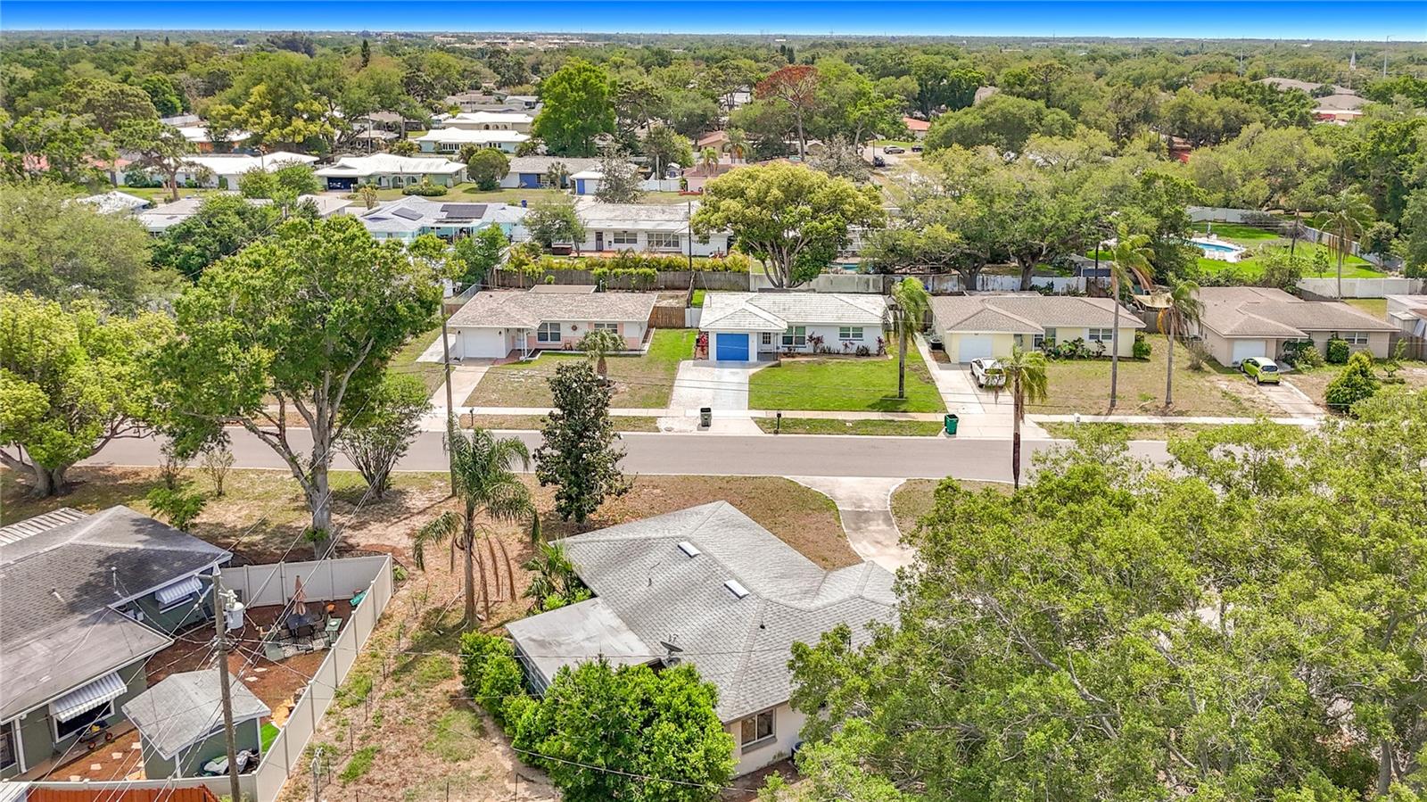 Image 40 of 46 For 1799 Suffolk Drive