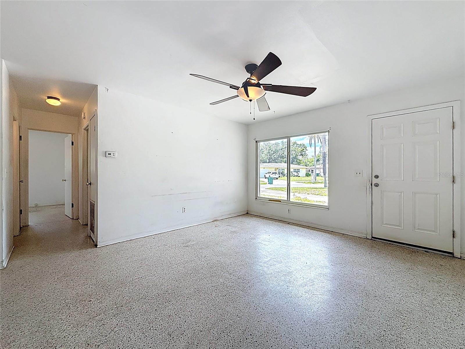 Image 8 of 46 For 1799 Suffolk Drive