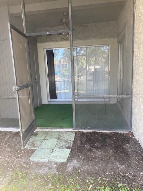 Image 13 of 16 For 6301 Newtown Circle 1a3