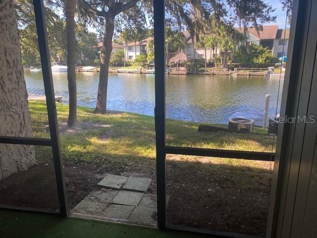 Image 14 of 16 For 6301 Newtown Circle 1a3