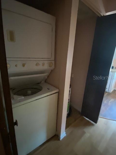 Image 15 of 16 For 6301 Newtown Circle 1a3