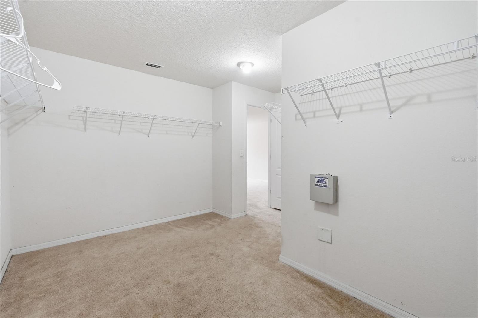 Image 20 of 48 For 12005 Infinity Drive