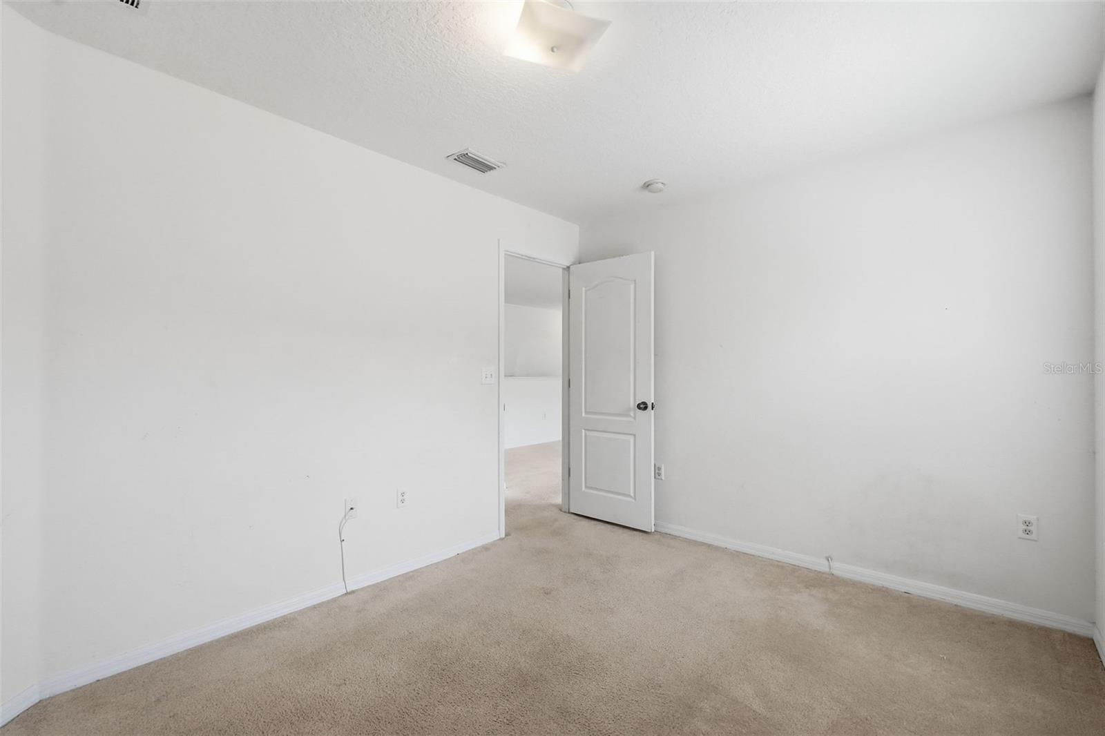 Image 31 of 48 For 12005 Infinity Drive