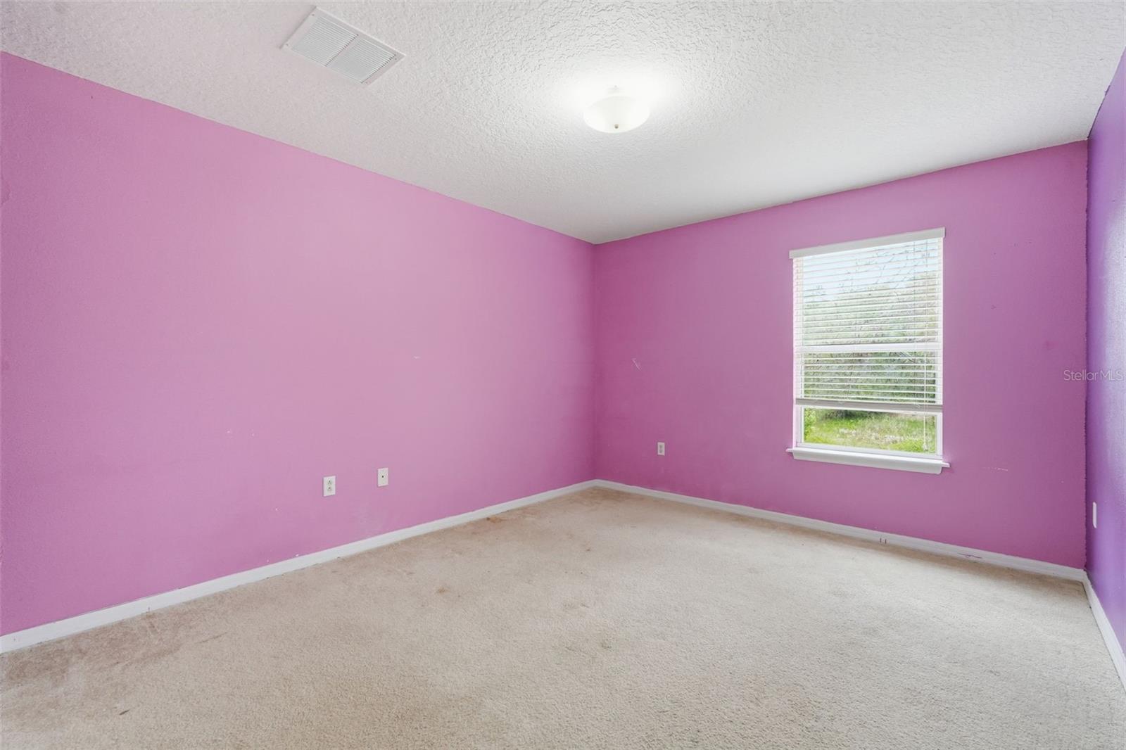 Image 32 of 48 For 12005 Infinity Drive